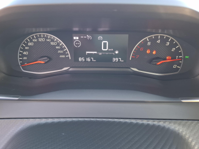 Peugeot 208 1.2 Pute Tech 75 Like