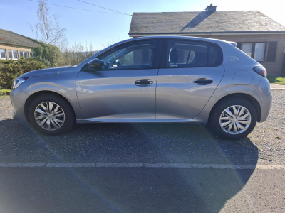 Peugeot 208 1.2 Pute Tech 75 Like