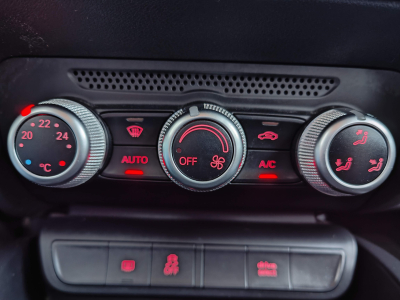 Audi A1 1.6 TDI SPORTBACK GPS BLUETOOTH CLIM AUTO APS AR