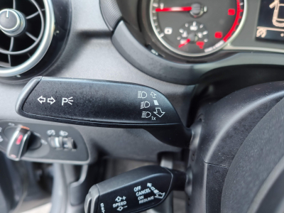 Audi A1 1.6 TDI SPORTBACK GPS BLUETOOTH CLIM AUTO APS AR