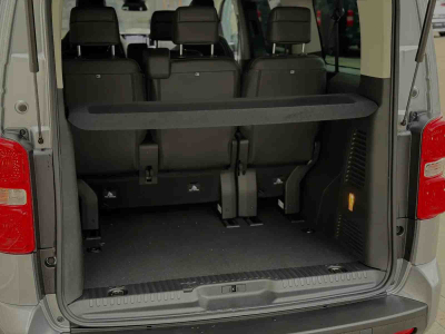 Peugeot Traveller 2.0 BlueHDI 180 AT8 Kombi L3 Premium