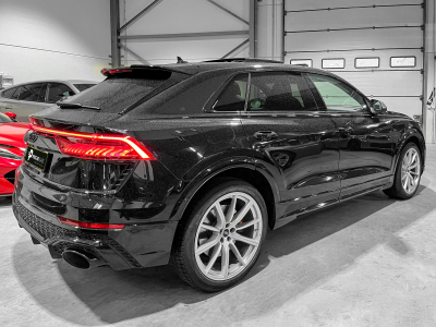Audi RSQ8 4.0 TFSI/PANO/23//HUD/Matrix/Bang & Olufsen  *VOLL**