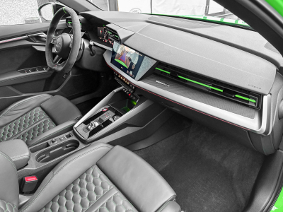 Audi RS3 AUDI RS3 Sportback 2.5 TFSI quattro/19/B.O/