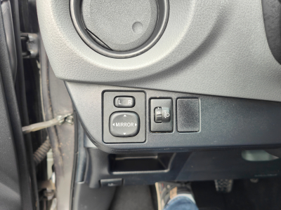 Toyota Yaris 1.3 VVT-I BLUETOOTH CLIMATISATION CAMERA