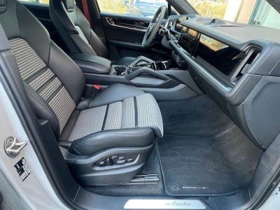 Porsche Cayenne Coupe Turbo E-Hybrid - GT Paket