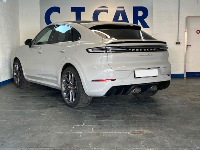 Porsche Cayenne Coupe Turbo E-Hybrid - GT Paket