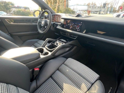 Porsche Cayenne Coupe Turbo E-Hybrid - GT Paket