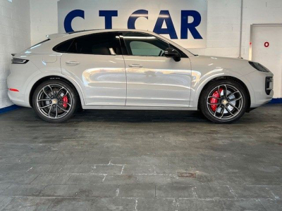 Porsche Cayenne Coupe Turbo E-Hybrid - GT Paket