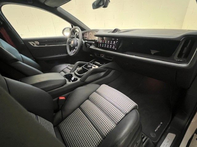 Porsche Cayenne Coupe Turbo E-Hybrid - GT Paket