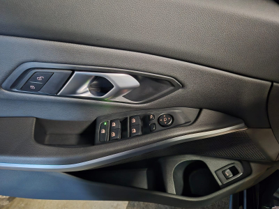 BMW 320 D TOURING M SPORT PAKET PANO CUIR NAVI