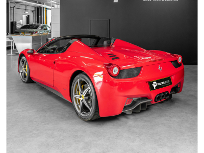 Ferrari 458 V8 4.5/458 SPIDER/SERVICE NEU/CARBON LENKRAD/ FERRARI SERVICE 09.2025