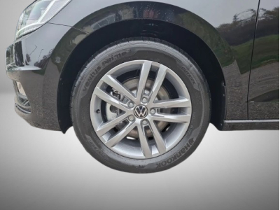 Volkswagen Touran 1.5 TSI 150 DSG Confortline 7 places