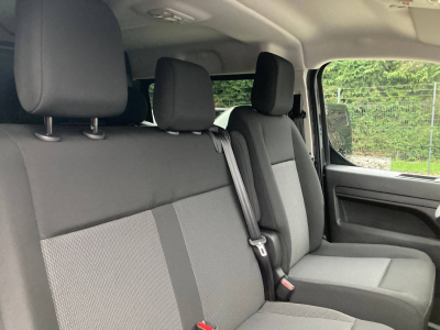 Peugeot Expert 2.0 BlueHDI 180 EAT8 Confort XL Doubel Cabine