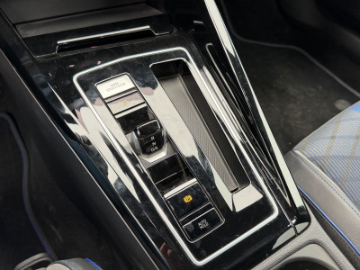 Volkswagen Golf VIII Lim. 2.0 TSI 245 kW 4Motion R