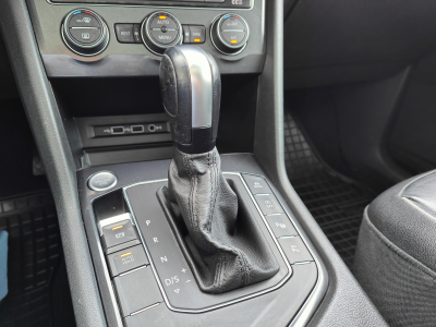 Volkswagen Tiguan Allspace 1.5 TSI R-LINE 7 PLACES CUIR TOIT PANO OUV CAMERA ATTELAGE