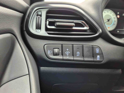 Hyundai i30 1.6 T-GDI 150 AT N-Line