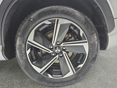 Mitsubishi Eclipse Cross 2.4 MIVEC PHEV CVT Select