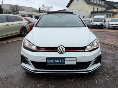 Volkswagen Golf VII Lim. GTI TCR Start-Stopp 350 PS/Pano/