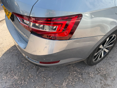 Skoda Superb Combi Style 150PS