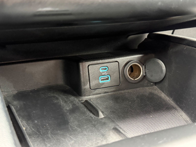 Ford Kuga Plug-In Hybrid Titanium/1.HAND/SCHECKHEFT/