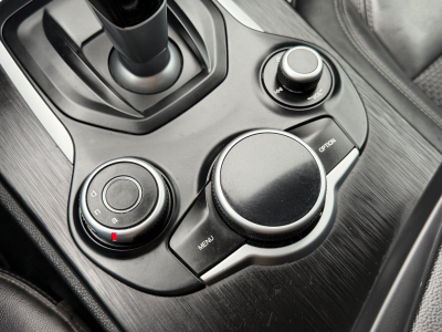 Alfa Romeo Stelvio Super Q4