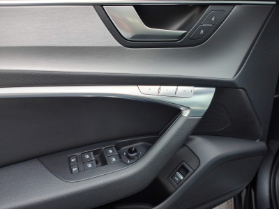 Audi A6 35 TDI AVANT S-LINE GPS CAMERA 360 CARPLAY SIEGES CHAUFFANTS