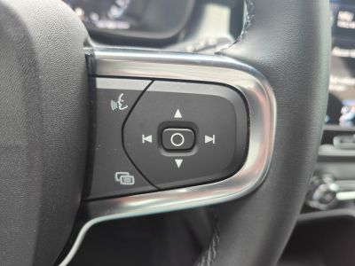 Volvo XC40 1.5 T4 PHEV GPS CARPLAY CAMERA LED CRUISE DCT