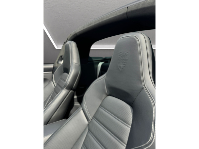 Porsche 992 911/992.2 TARGA 4 GTS / FACELIFT MY2025 / SOFORT
