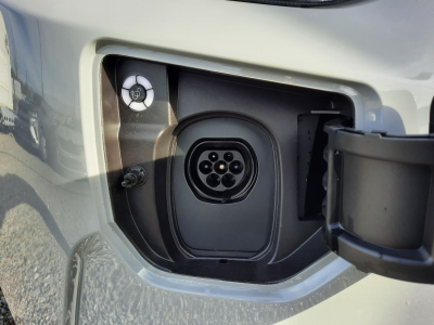 Ford Transit Custom 2.5 Duratec 232 Hybrid PHEV L1H1 Sport Doka