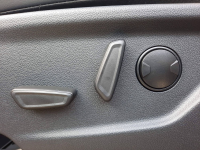 Ford Transit Custom 2.5 Duratec 232 Hybrid PHEV L1H1 Sport Doka