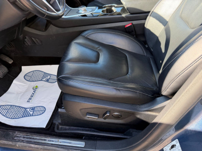 Ford S-Max S-MAX Titanium 190PS/MWST/7xSitzer