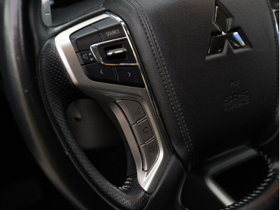 Mitsubishi Outlander Plug-in BASIS 2.4 4WD