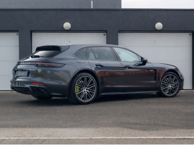 Porsche Panamera 4 HYBRID SPORT TURISMO | PANO | SPORT CHRONO | VISION NOCTURNE | HUD