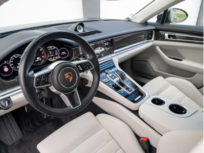Porsche Panamera 4 HYBRID SPORT TURISMO | PANO | SPORT CHRONO | VISION NOCTURNE | HUD