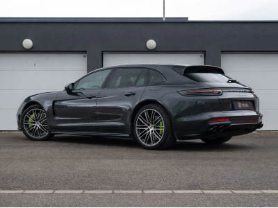 Porsche Panamera 4 HYBRID SPORT TURISMO | PANO | SPORT CHRONO | VISION NOCTURNE | HUD