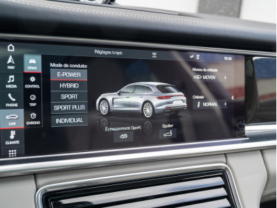 Porsche Panamera 4 HYBRID SPORT TURISMO | PANO | SPORT CHRONO | VISION NOCTURNE | HUD