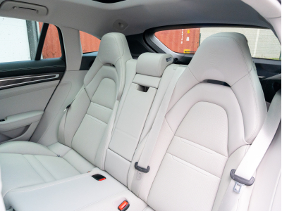 Porsche Panamera 4 HYBRID SPORT TURISMO | PANO | SPORT CHRONO | VISION NOCTURNE | HUD