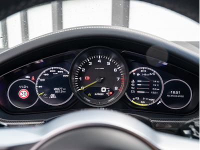 Porsche Panamera 4 HYBRID SPORT TURISMO | PANO | SPORT CHRONO | VISION NOCTURNE | HUD