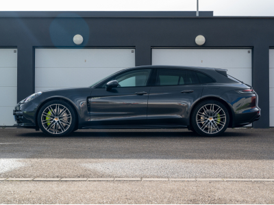 Porsche Panamera 4 HYBRID SPORT TURISMO | PANO | SPORT CHRONO | VISION NOCTURNE | HUD