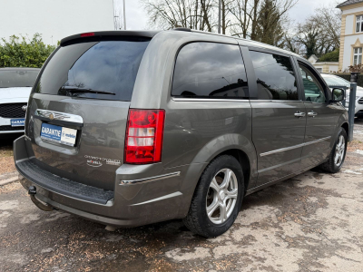 Chrysler Grand Voyager Limited 2.8 CRD Autom.