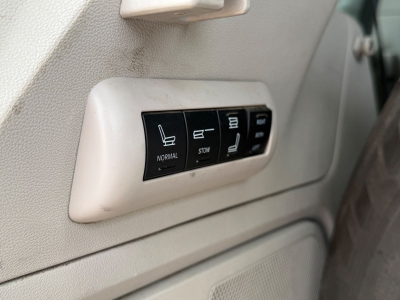 Chrysler Grand Voyager Limited 2.8 CRD Autom.