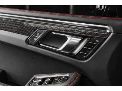 Porsche Macan III GTS