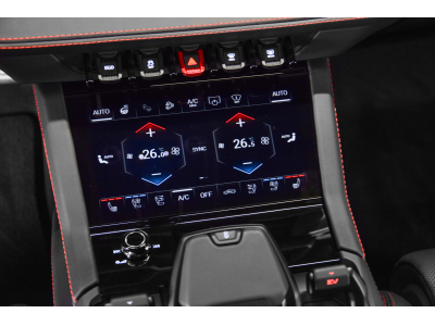 Lamborghini Urus SE - MATTE VERDE GEA - AD PERSONAM