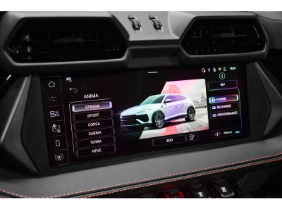 Lamborghini Urus SE - MATTE VERDE GEA - AD PERSONAM