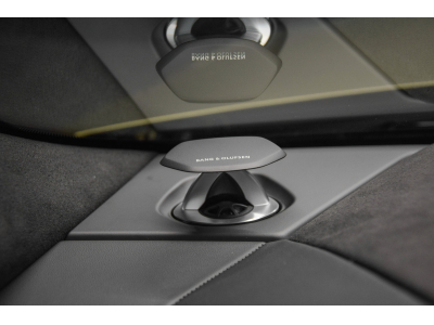 Lamborghini Urus SE - MATTE VERDE GEA - AD PERSONAM