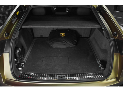 Lamborghini Urus SE - MATTE VERDE GEA - AD PERSONAM