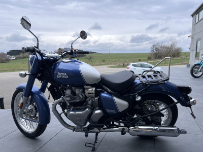 Royal Enfield Classic 650 Bruntingthorpe blue
