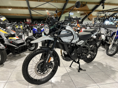 Royal Enfield Himalayan 450  Kamet  White