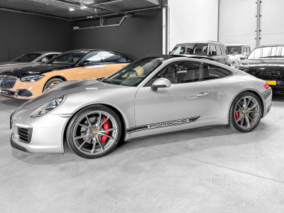 Porsche 911 991.2 CARRERA 4S/ BVM/ TOIT OUVRANT/SIEGES CHAUFFANTS/ ECHAPEMMENT SPORT