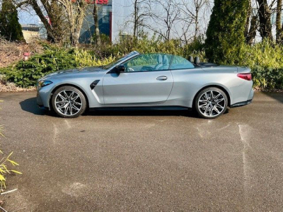 BMW M4 Competition M xDrive Cabrio